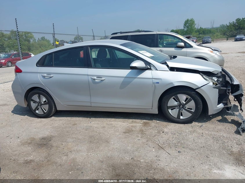 2018 Hyundai Ioniq Hybrid Blue VIN: KMHC65LC2JU072693 Lot: 45654410