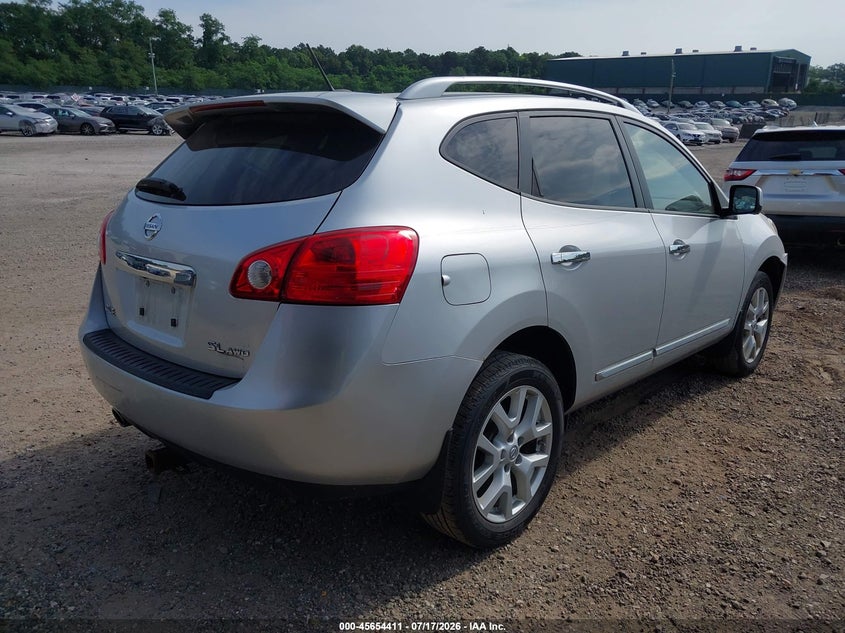2012 NISSAN ROGUE auction photo 4