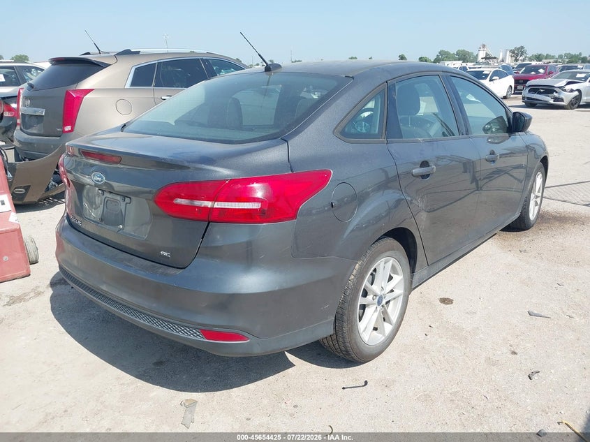 Vin: 1fadp3f27jl328867, lot: 46152980, ford focus se 20184