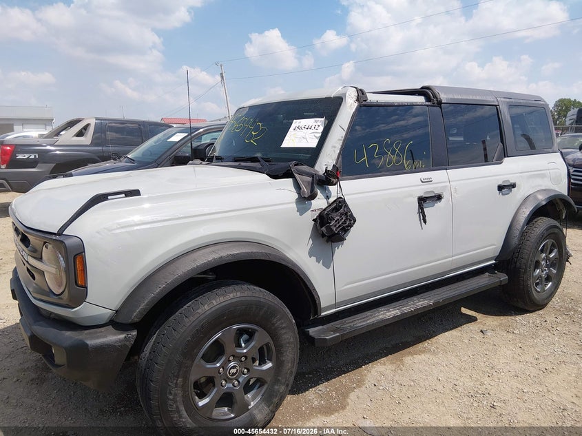 2023 Ford Bronco Big Bend VIN: 1FMDE5BH9PLB38563 Lot: 45654432