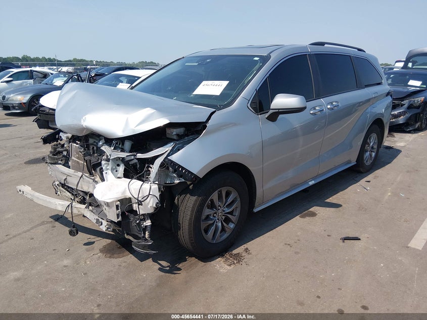Vin: 5tdyrkec7ps152243, lot: 46152996, toyota sienna xle 20232
