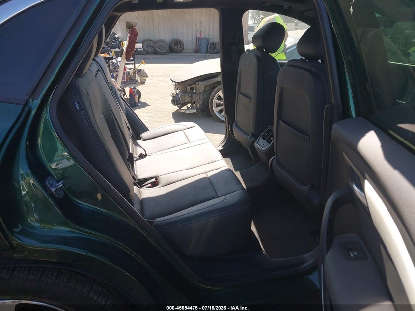 2024 VINFAST VF 8 auction photo 8