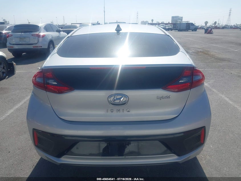 2018 Hyundai Ioniq Hybrid Sel VIN: KMHC75LC7JU065817 Lot: 45654541