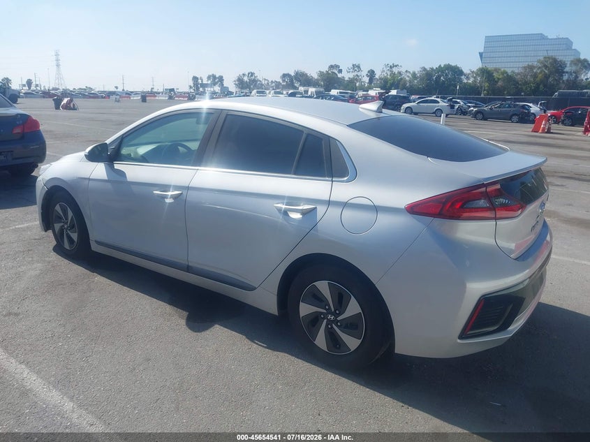 2018 Hyundai Ioniq Hybrid Sel VIN: KMHC75LC7JU065817 Lot: 45654541