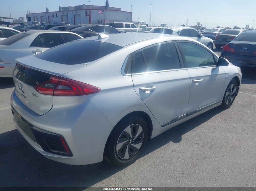 2018 Hyundai Ioniq Hybrid Sel VIN: KMHC75LC7JU065817 Lot: 45654541