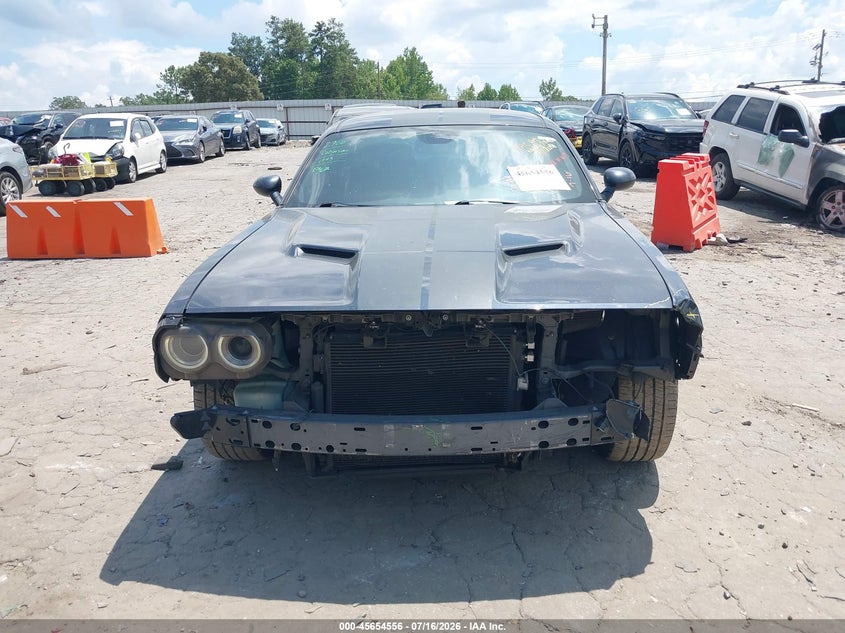 DODGE CHALLENGER - zdjecie 12