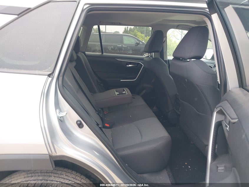 2025 TOYOTA RAV4 auction photo 8