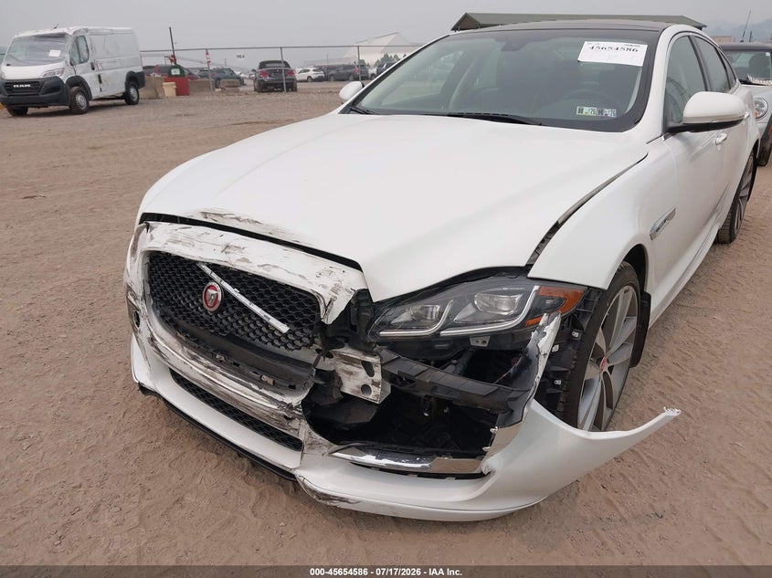 2017 JAGUAR XJ auction photo 6