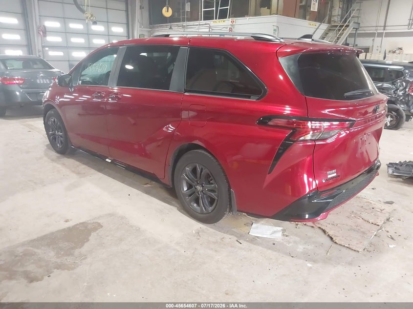 Vin: 5tddskfc9ss206541, lot: 46153162, toyota sienna xse 20253