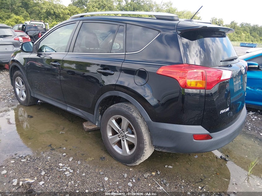 2015 TOYOTA RAV4 auction photo 3