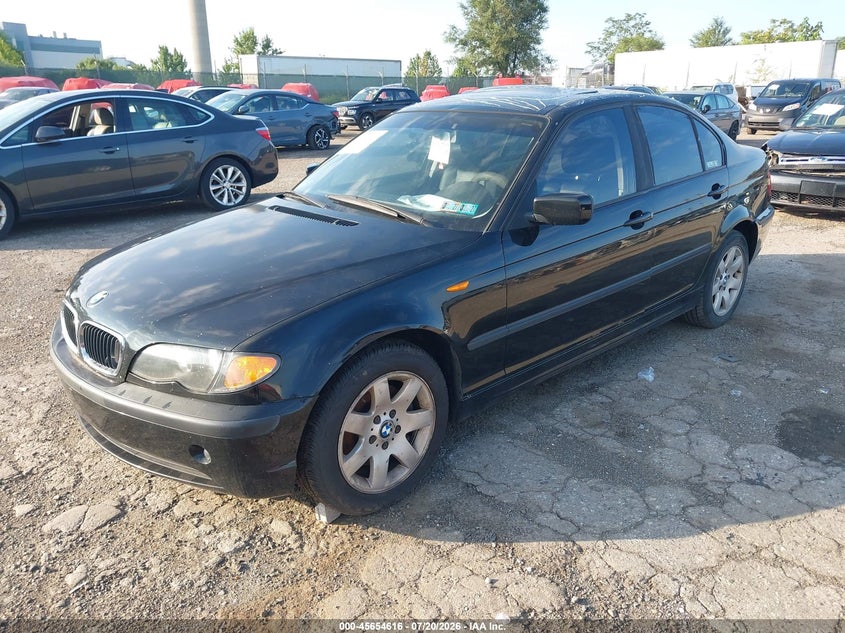 2004 BMW 325XI auction photo 2