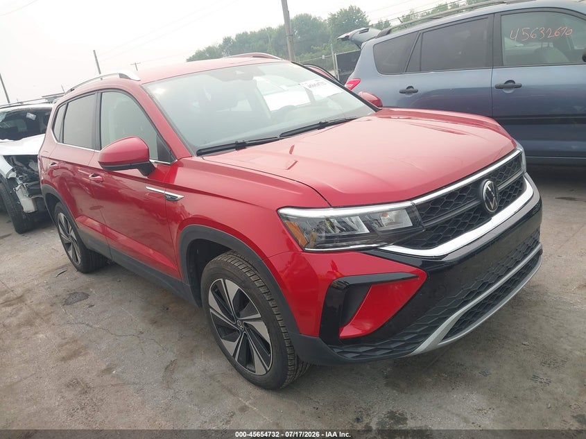 2024 VOLKSWAGEN TAOS auction photo 1