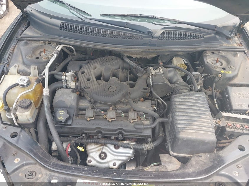 2005 Chrysler Sebring Limited VIN: 1C3EL65R65N666561 Lot: 45654777