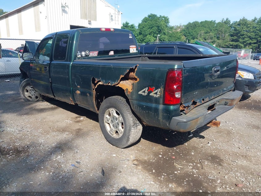 2004 CHEVROLET SILVERADO 1500 auction photo 3