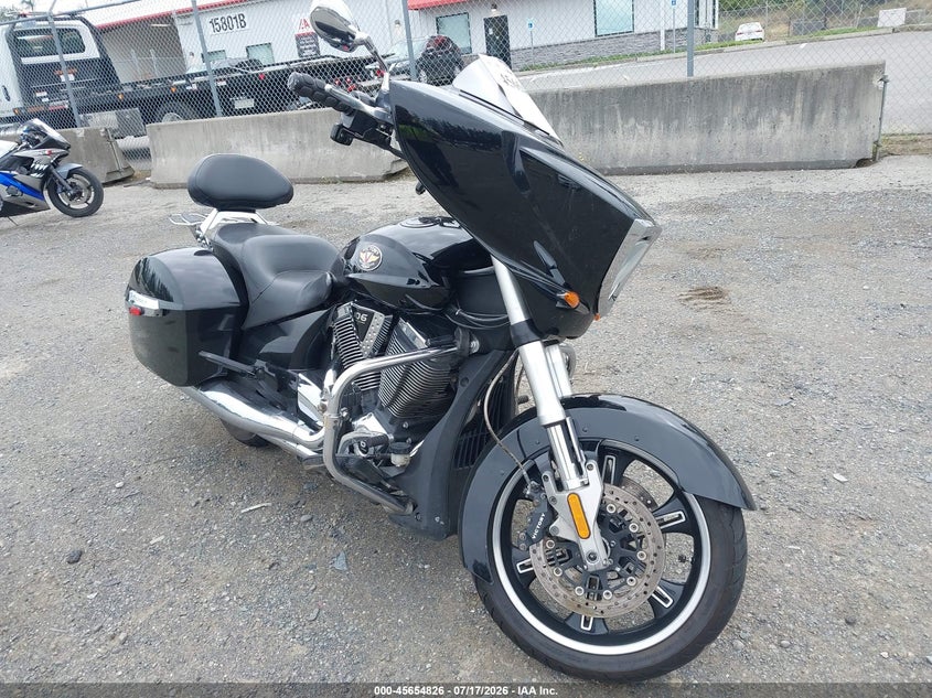 2011 VICTORY MOTORCYCLES CROSS COUNTRY auction photo 1