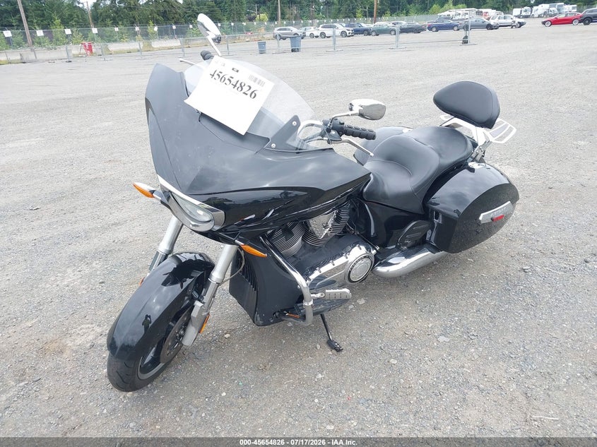 2011 VICTORY MOTORCYCLES CROSS COUNTRY auction photo 2