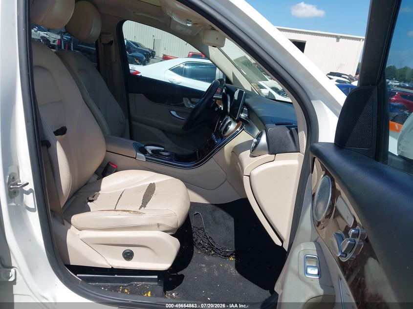 2017 Mercedes-Benz Glc 300 VIN: WDC0G4JB4HF182694 Lot: 45654863