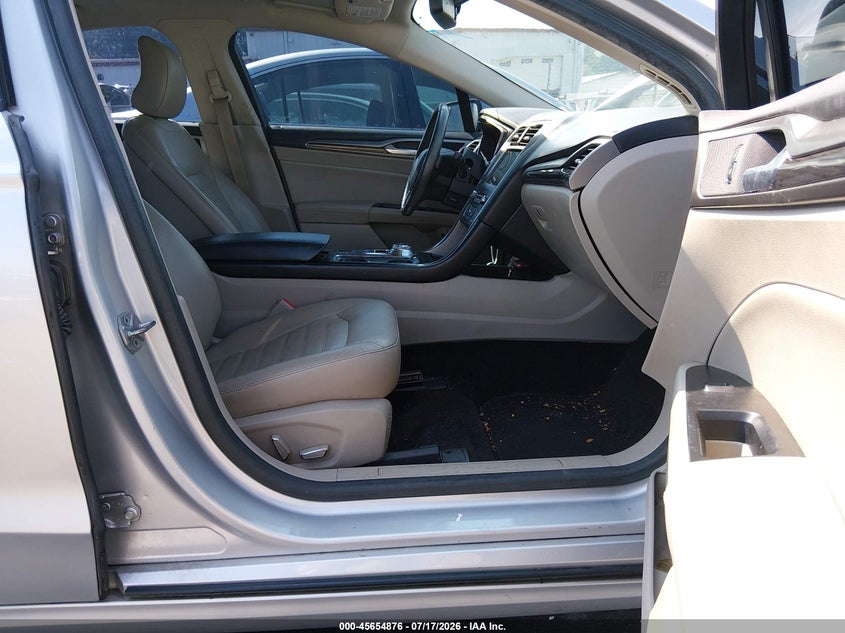 2018 FORD FUSION HYBRID auction photo 5