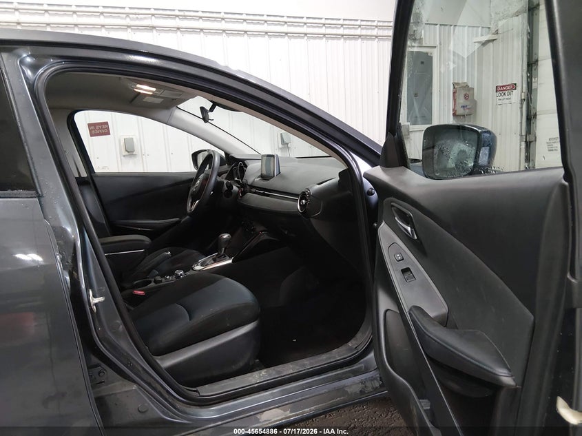 TOYOTA YARIS IA 2018 VIN 3MYDLBYV4JY328924
