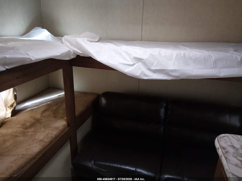 2019 GULFSTREAM KINGSPORT 274QB auction photo 8