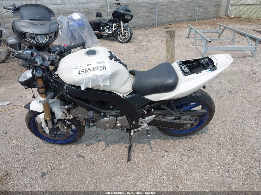 2006 SUZUKI SV650 auction photo 2