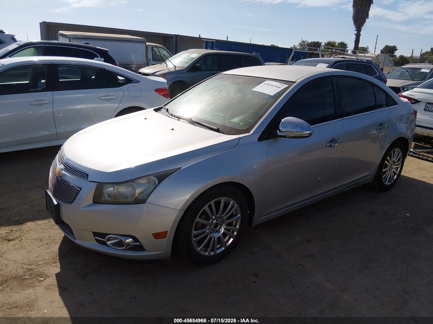 2012 CHEVROLET CRUZE auction photo 2