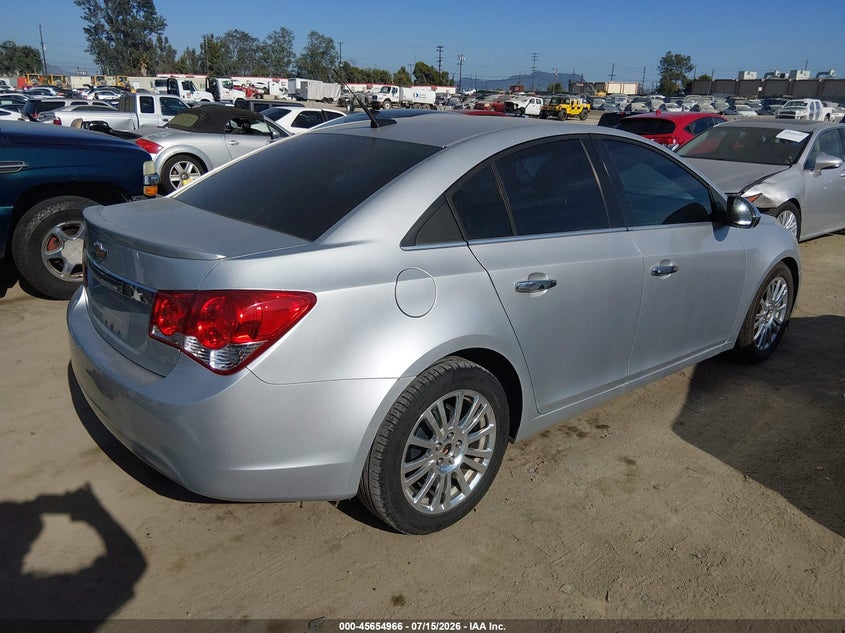 2012 CHEVROLET CRUZE auction photo 4