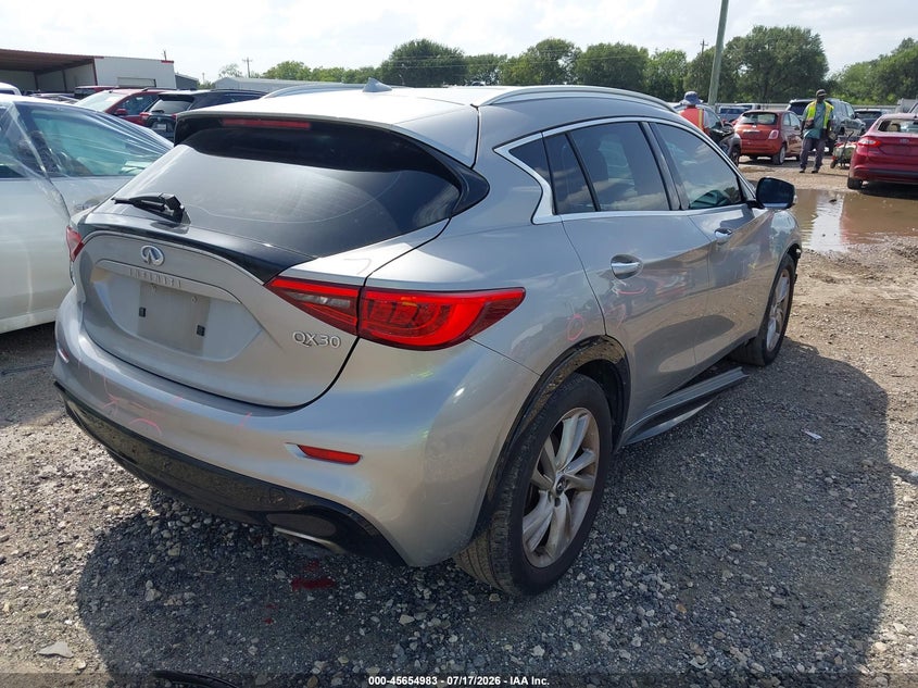 2019 INFINITI QX30 auction photo 4