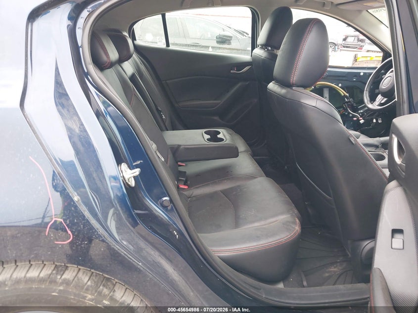 MAZDA MAZDA3 2015 VIN 3MZBM1M70FM184692