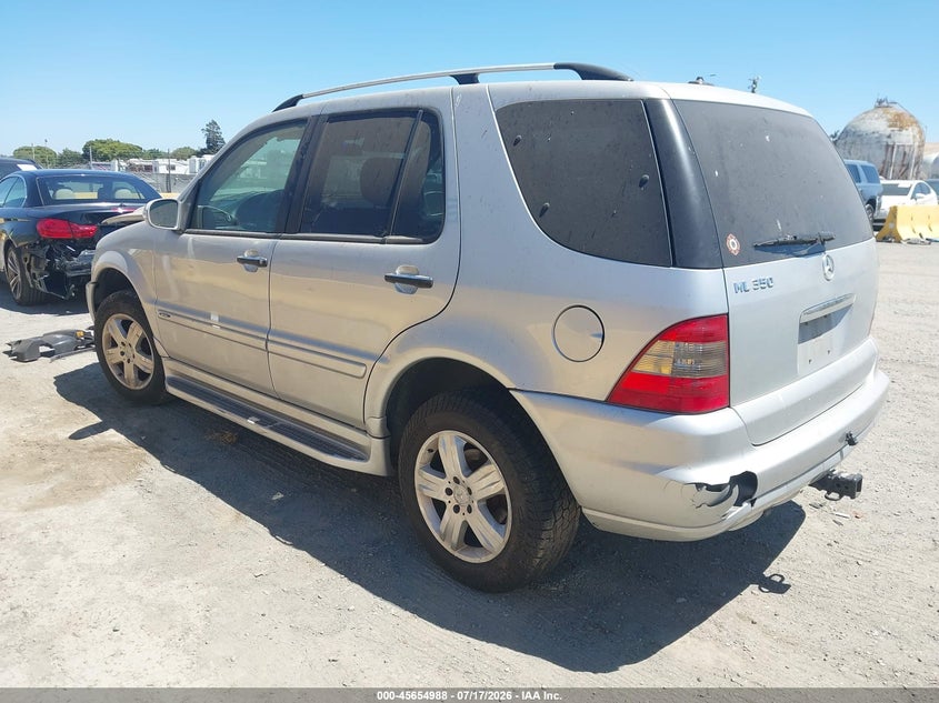2005 MERCEDES-BENZ ML 350 auction photo 3
