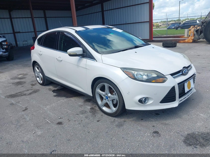 Vin: 1fahp3n24cl125957, lot: 46153553, ford focus titanium 2012 img_1
