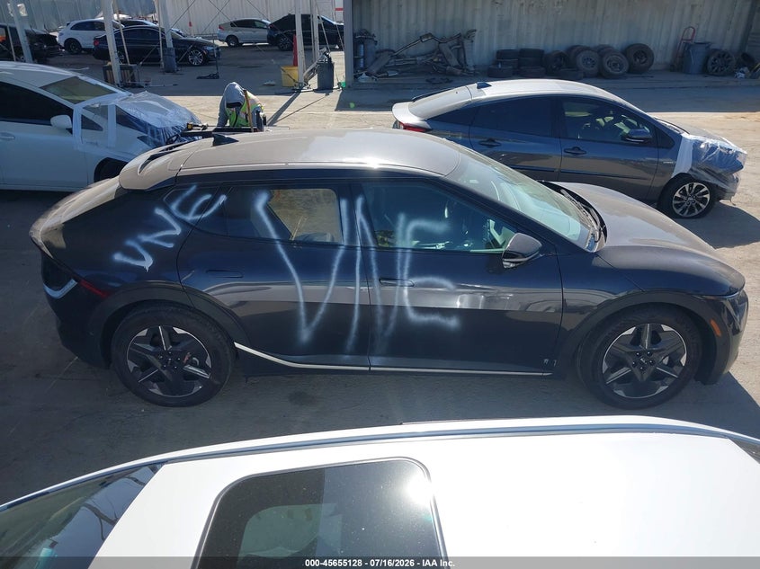 2025 Kia Ev6 Light Long Range Rwd VIN: 5XYC34JA7SG010833 Lot: 45655128
