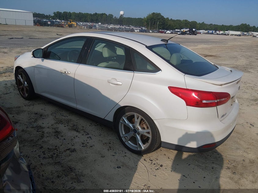 Vin: 1fadp3j24fl209334, lot: 46153716, ford focus titanium 20153
