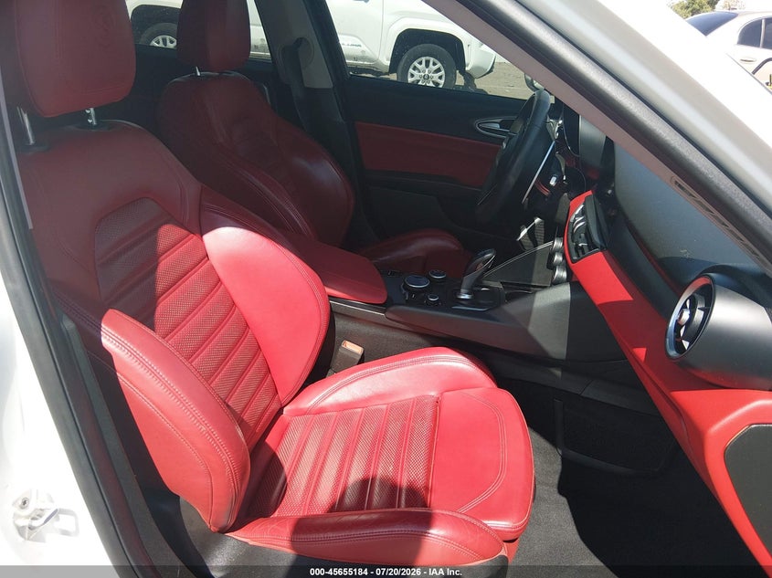 2018 ALFA ROMEO GIULIA auction photo 5
