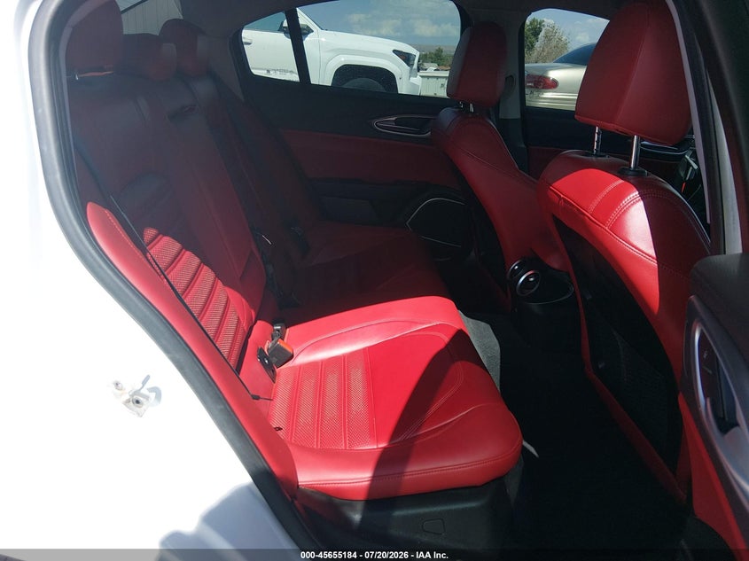 2018 ALFA ROMEO GIULIA auction photo 8