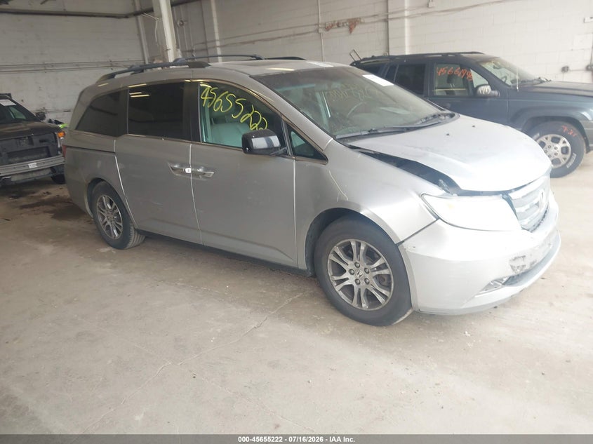 2011 HONDA ODYSSEY auction photo 1