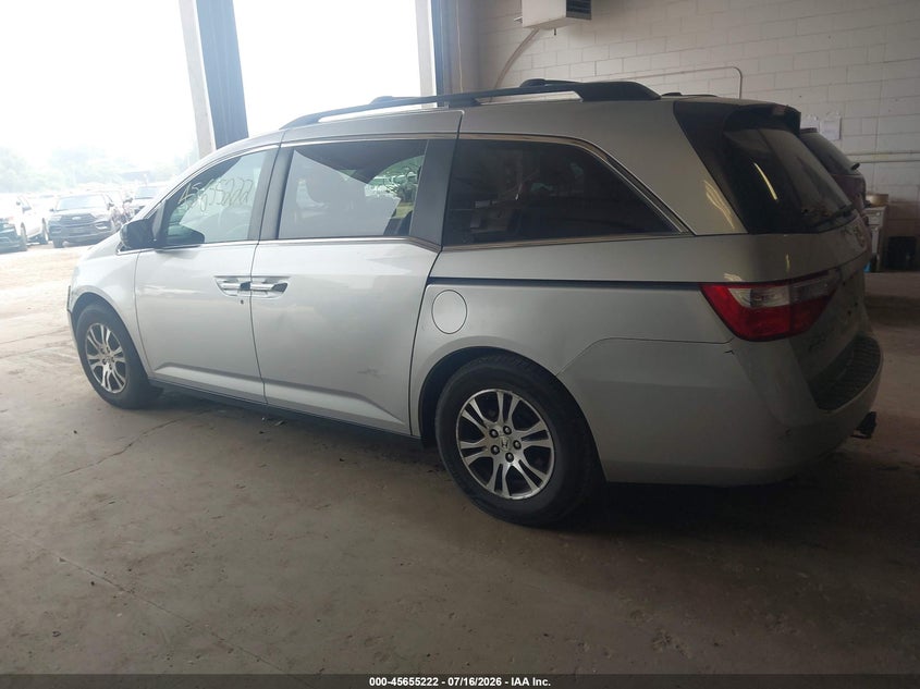 2011 HONDA ODYSSEY auction photo 3