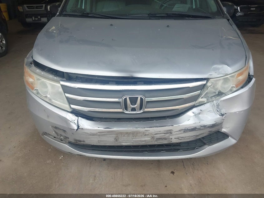 2011 HONDA ODYSSEY auction photo 6