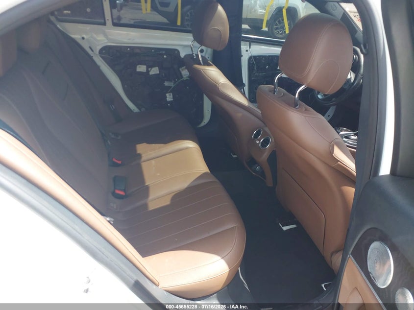 2017 Mercedes-Benz E 300 VIN: WDDZF4JB6HA095415 Lot: 45655228