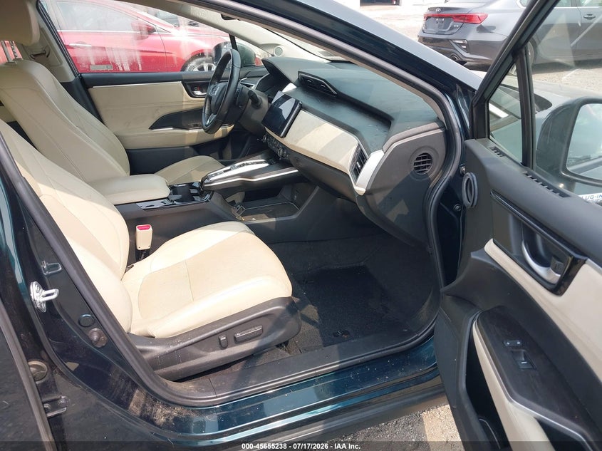 2020 Honda Clarity Plug-In Hybrid Touring VIN: JHMZC5F32LC000192 Lot: 45655238