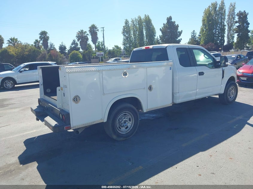 2017 FORD F-250 auction photo 4