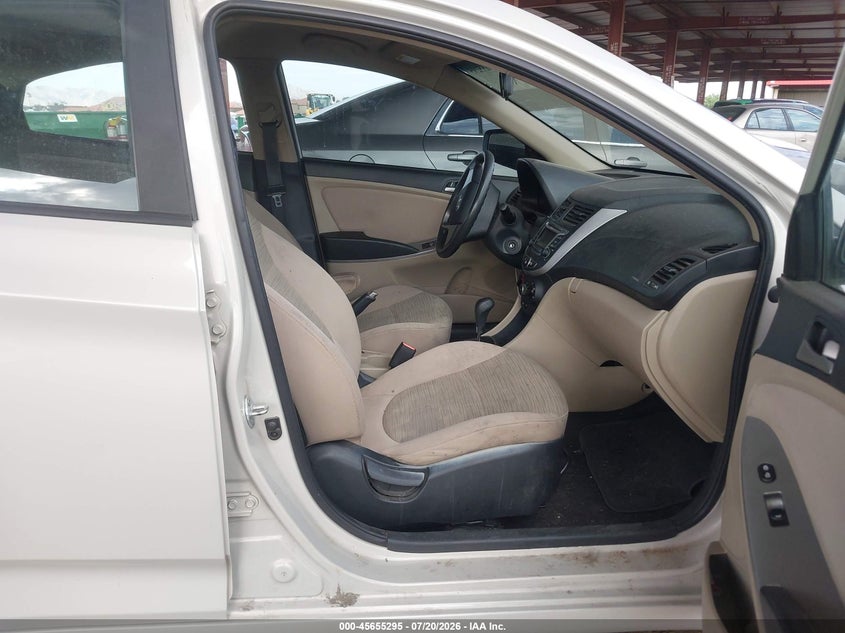 2017 Hyundai Accent Se VIN: KMHCT4AE2HU262723 Lot: 45655295