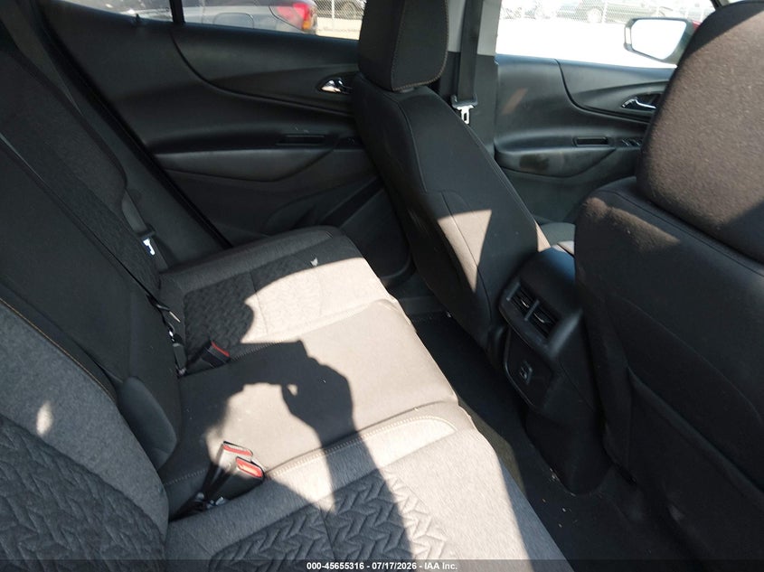 2022 CHEVROLET EQUINOX auction photo 8