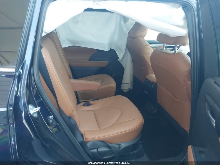 2025 TOYOTA HIGHLANDER HYBRID auction photo 8