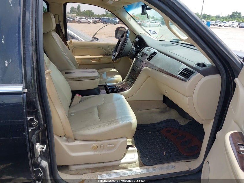 2008 CADILLAC ESCALADE ESV auction photo 5