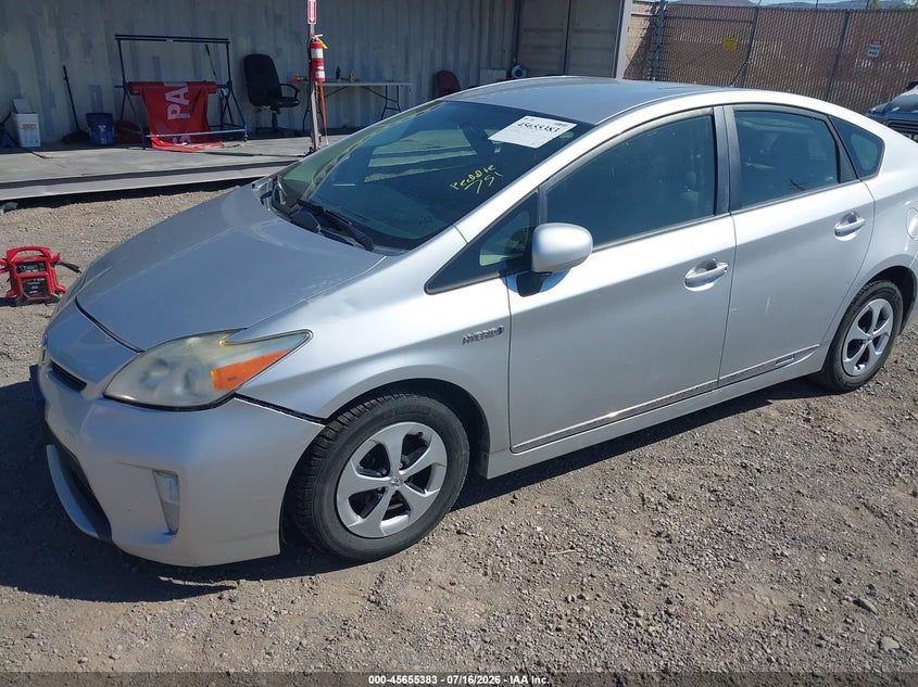 2012 Toyota Prius, Normal Wear & Tear, IAAI, VIN JTDKN3DU7C1533681 — photo 2