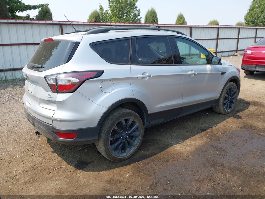 Vin: 1fmcu9gd2hue09969, lot: 46153986, ford escape se 20174