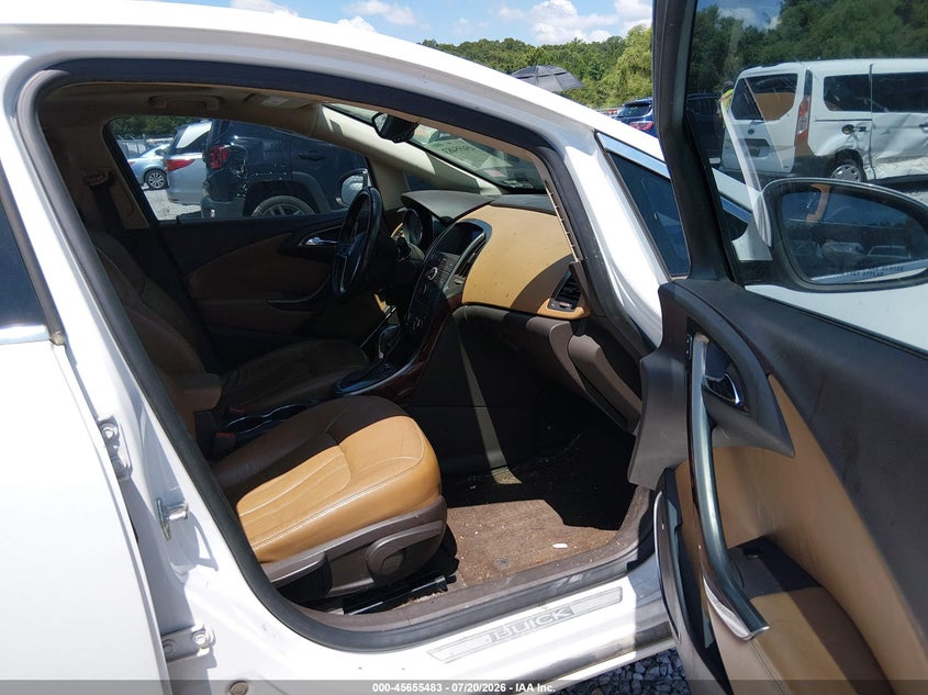 2013 BUICK VERANO LEATHER GROUP · Фото 5