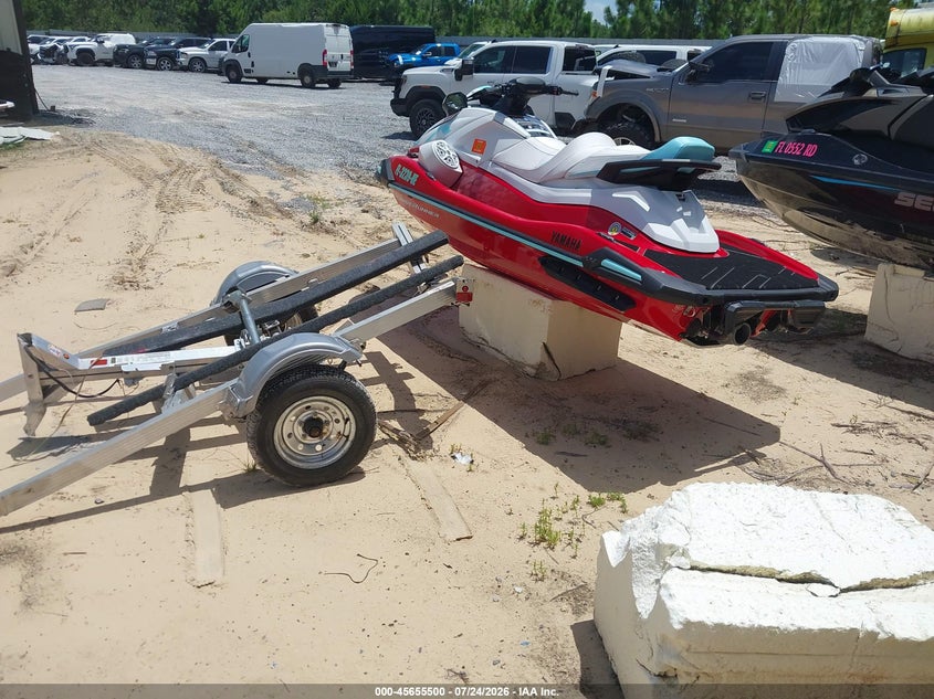 2025 YAMAHA WAVERUNNER auction photo 3