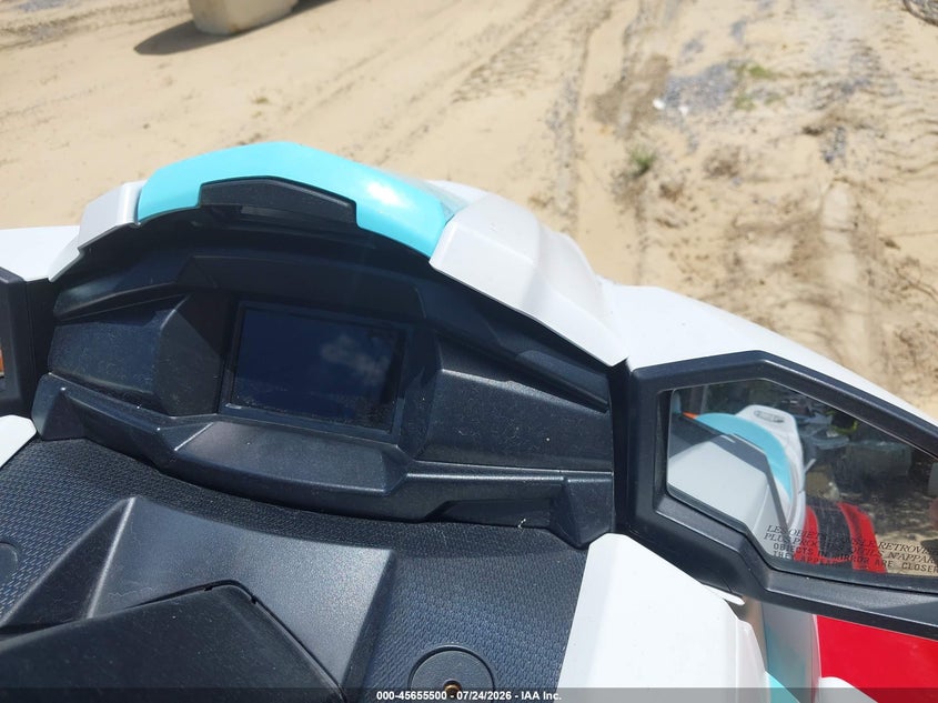 2025 YAMAHA WAVERUNNER auction photo 7